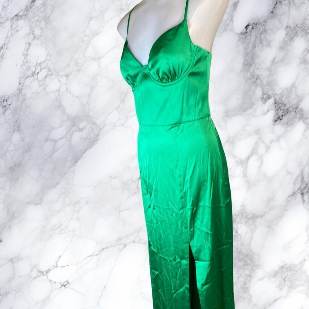 NBD Henrik Gown in Mint Leaf - Picture 10 of 10